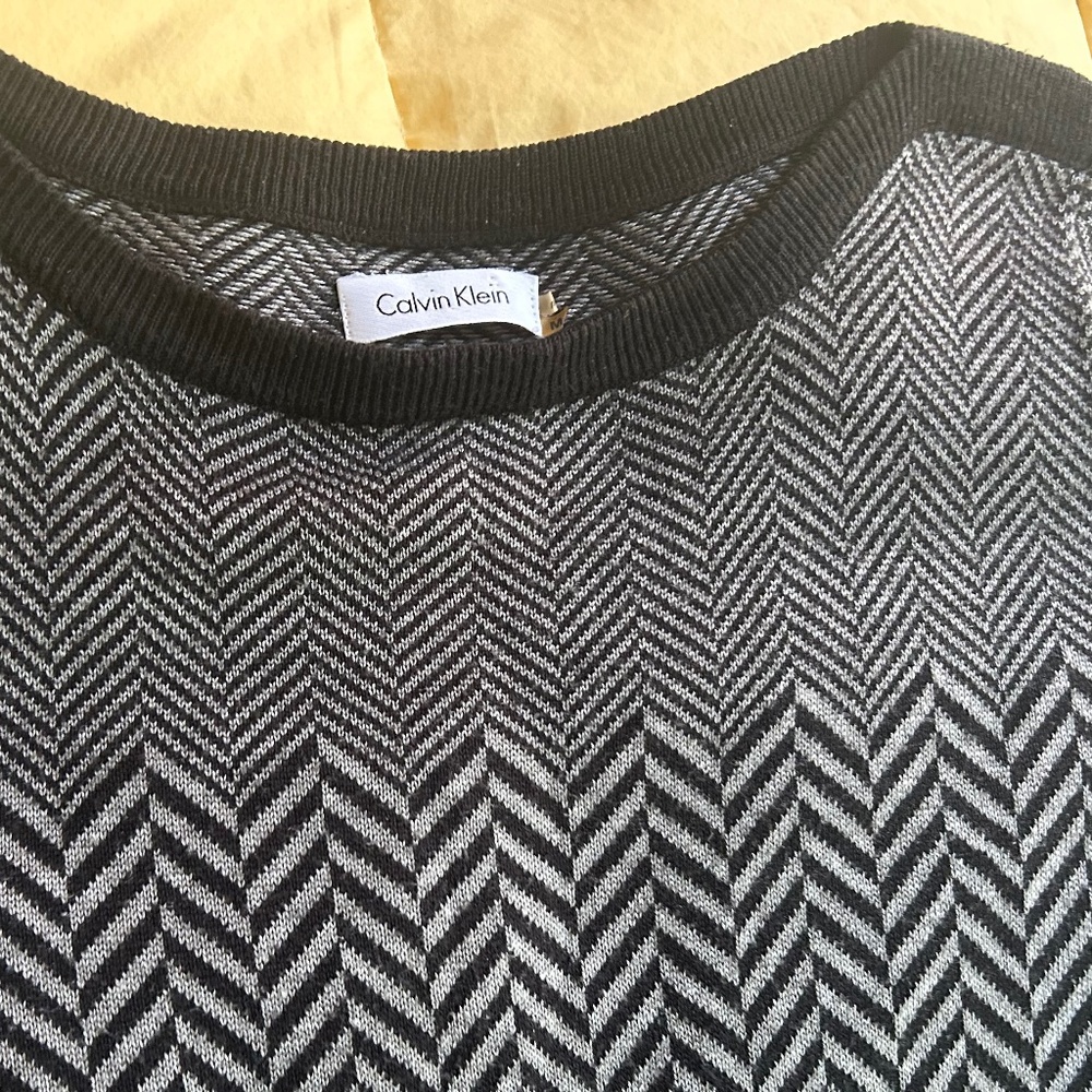 90’s Calvin mini sweater dress!